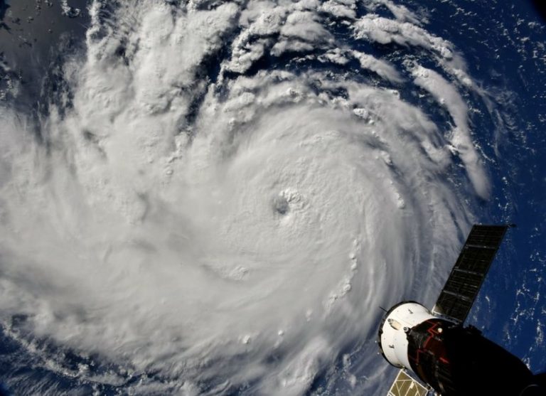 Tips For Dealing With Claims After a Hurricane