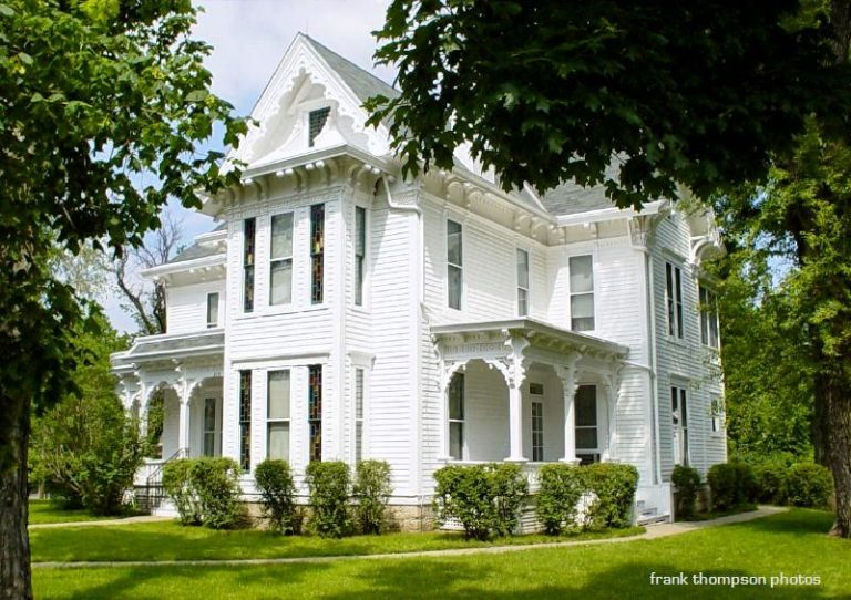 Home Sweet Home: How to Choose the Right Homeowners Insurance